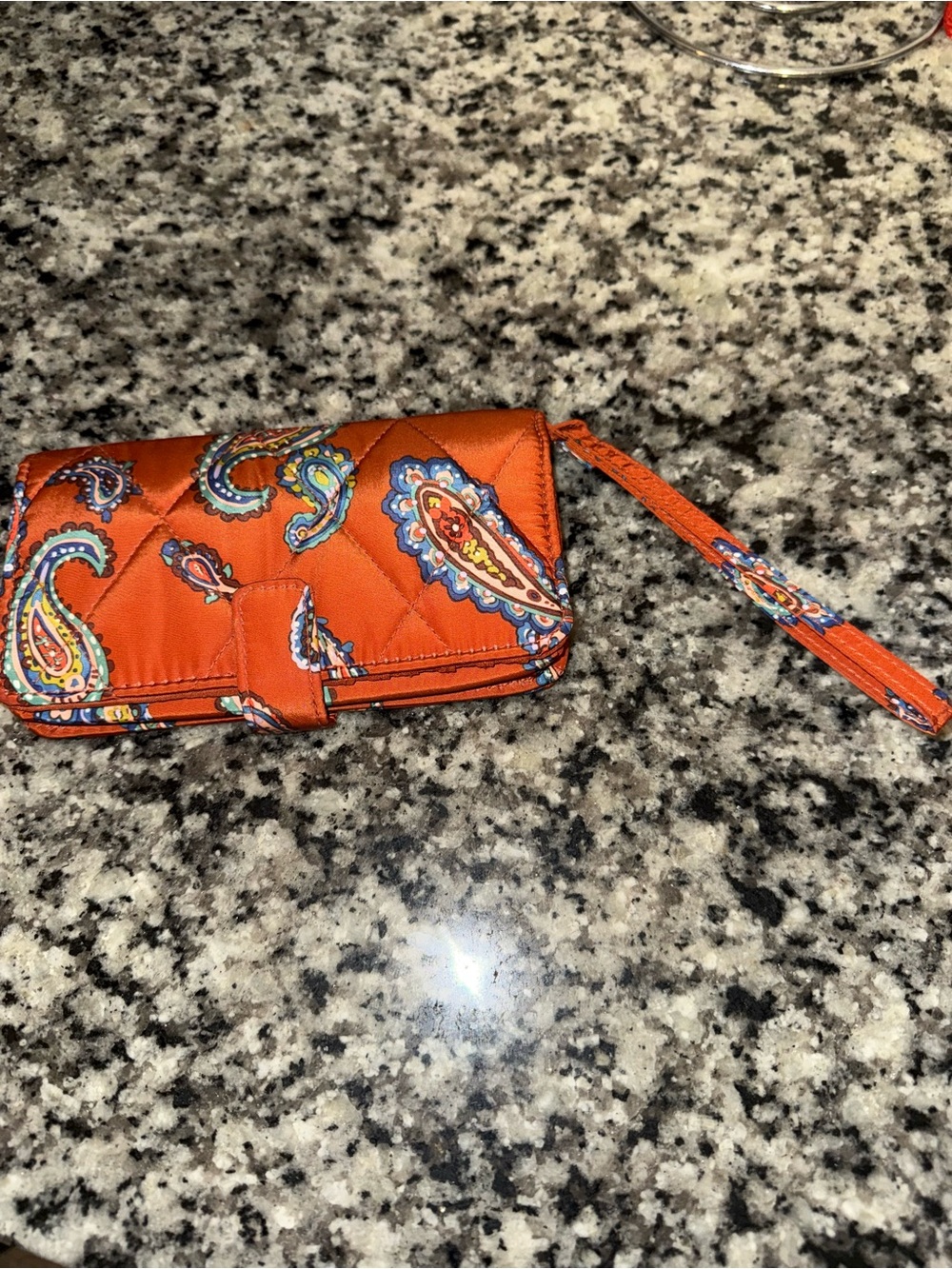 Vera Bradley Women's Outlet Ultralight Phone
Wristlet Manor Paisley